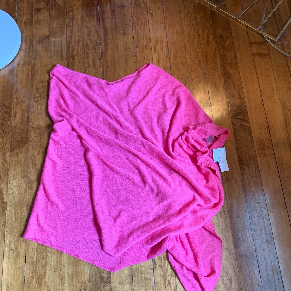 Pure Amici linen and viscose poncho in melon . NWT. Retsil 150‎